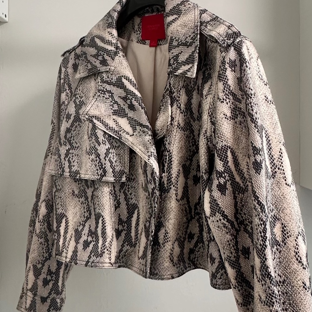 JENNIFER LOPEZ Snake Print Cropped Jacket Size XL
